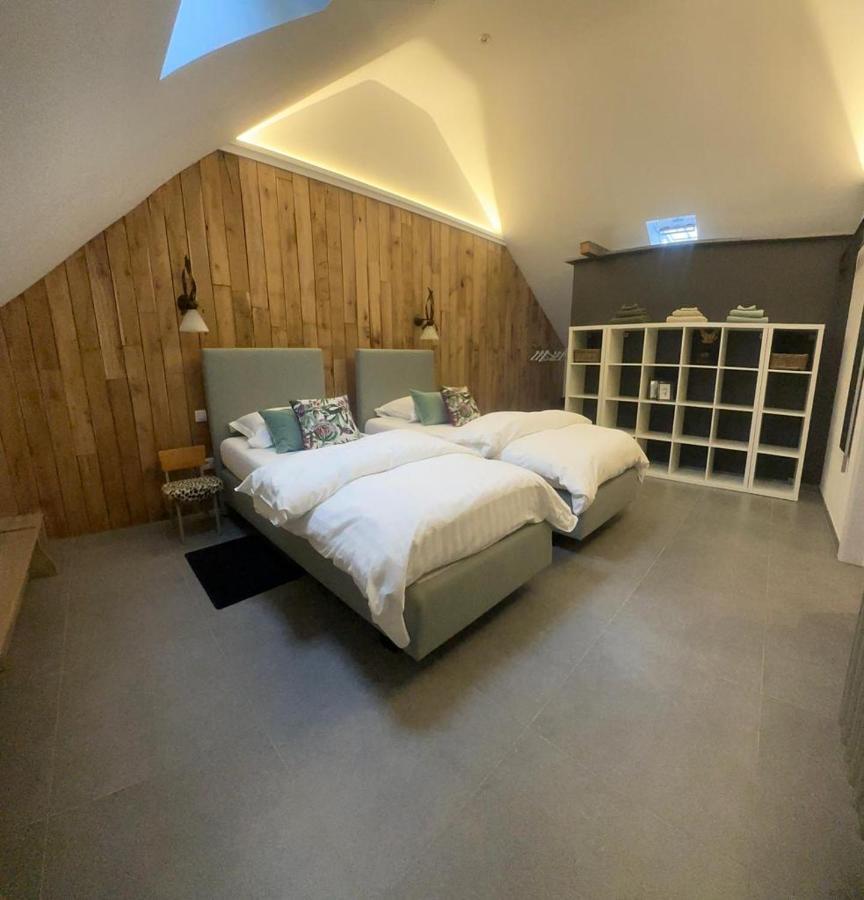 Bed & Bets! Villa Geetbets Bagian luar foto