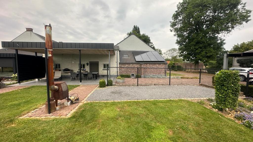 Bed & Bets! Villa Geetbets Bagian luar foto